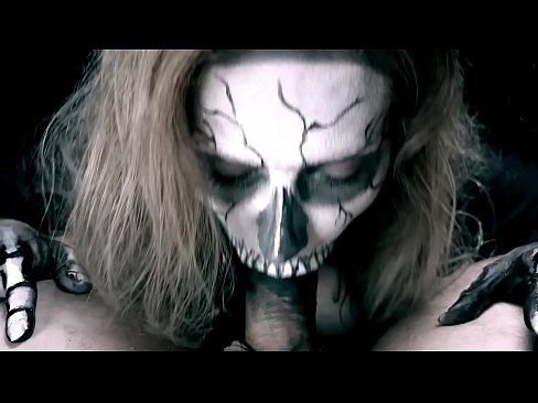 ❤️ Demon nighean sucking cock le a beul dubh agus slugadh cum. ❤❌  Porno  aig gd.pornokey.ru ❌