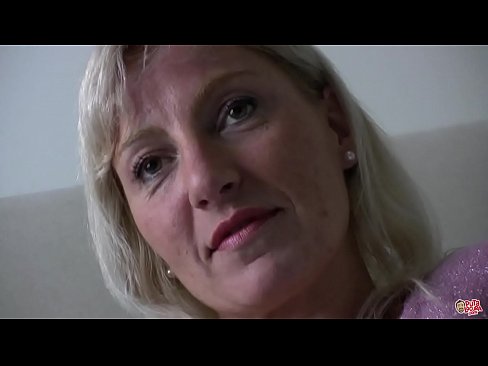 ❤️ A 'mhàthair a tha sinn uile fucked ... Lady, giùlan fhèin! ❤❌ Porno aig gd.pornokey.ru ❌